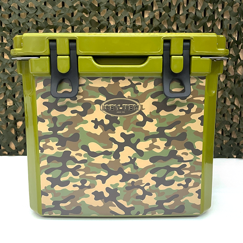 Icey-Tek 35 Litre Cool Box With Wheels - Classic Camo