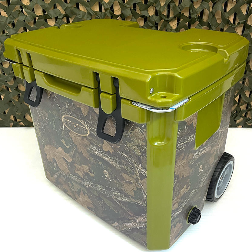 Icey-Tek 35 Litre Cool Box With Wheels - Woodland Camo